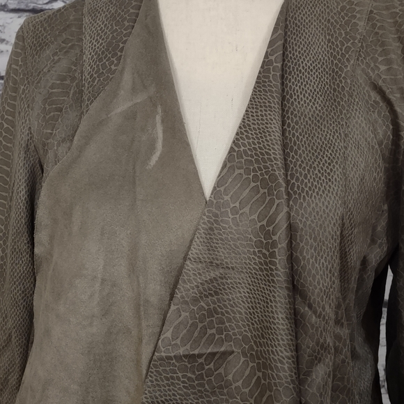 Blank NYC snake print jacket - Picture 9 of 9